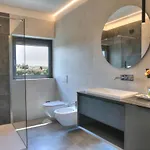 Inoltre Apartamento