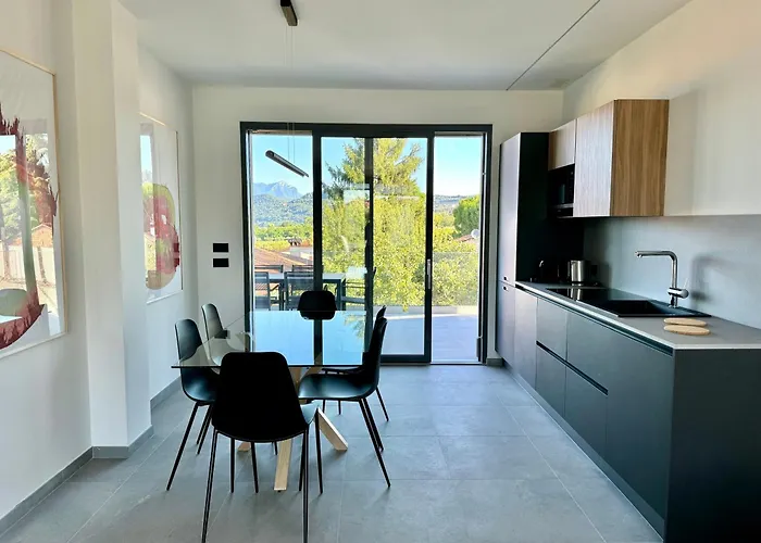 Inoltre * باردولينو